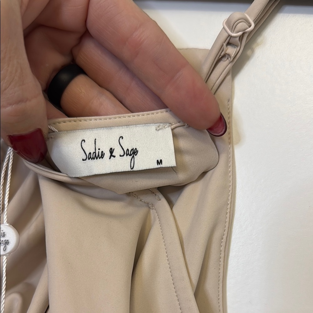 Sadie & Sage Cream Camisole Top - Picture 4 of 4